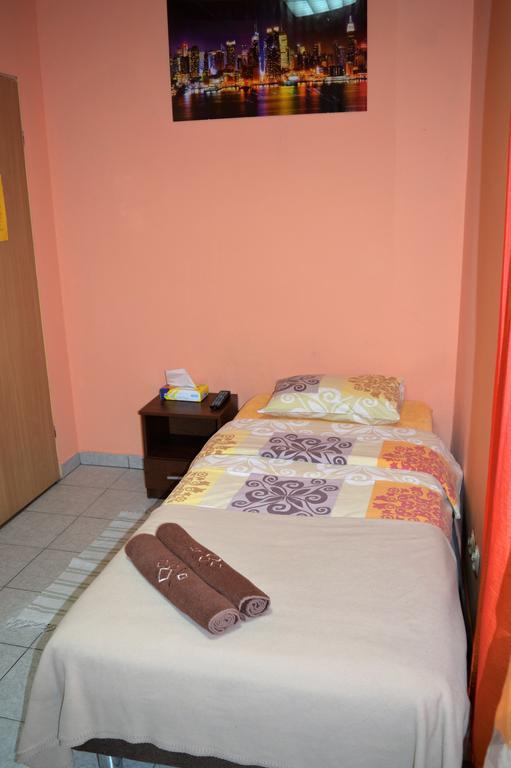 Hostel Honey