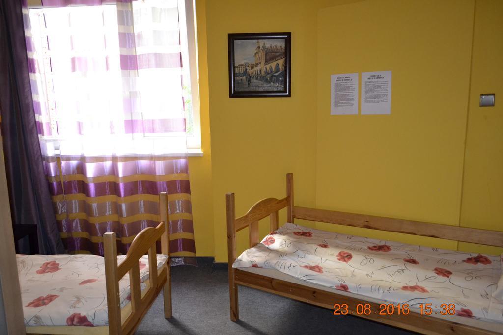 Honey Hostel *